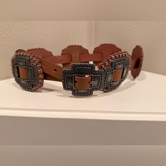 The Wild J Accessories - Wild J Concho Belt